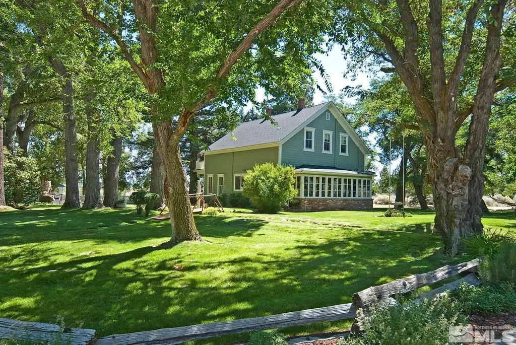 850 Sheridan Gardnerville NV 89460