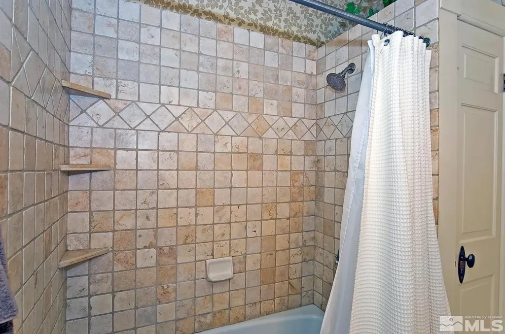 850 Sheridan Gardnerville NV 89460