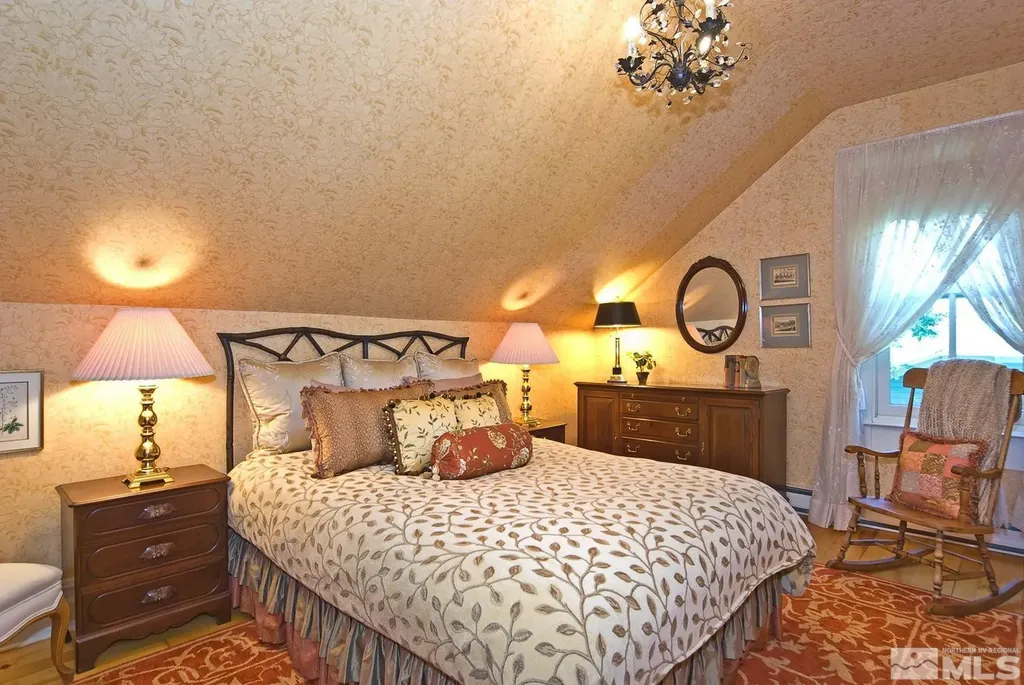 850 Sheridan Gardnerville NV 89460
