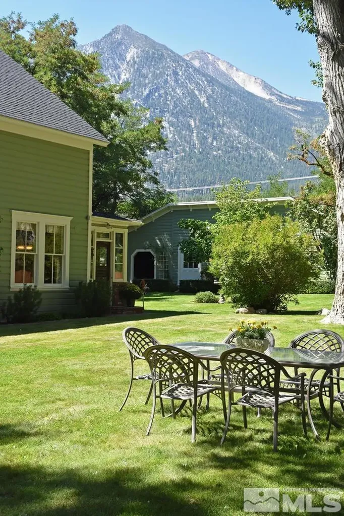 850 Sheridan Gardnerville NV 89460