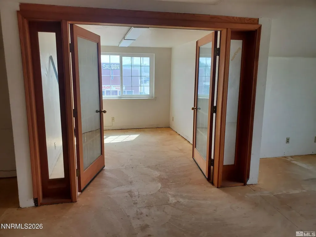 701 E Hawthorne NV 89415