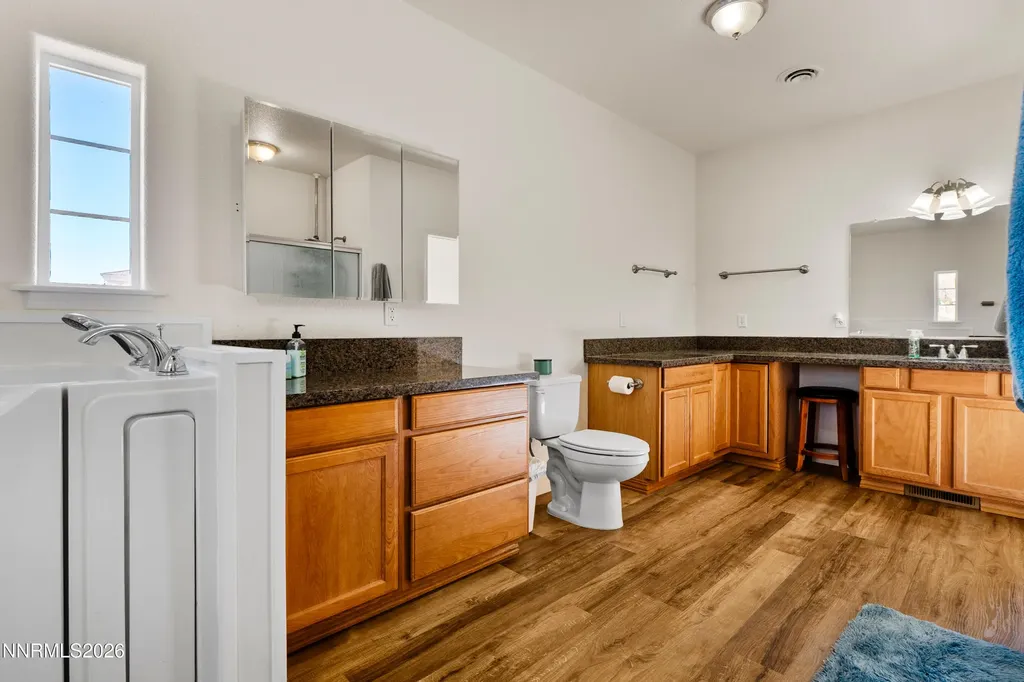 10805 Spur Winnemucca NV 89445