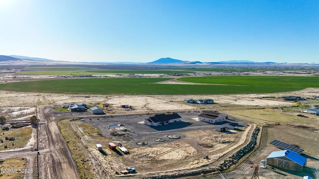 10805 Spur Winnemucca NV 89445