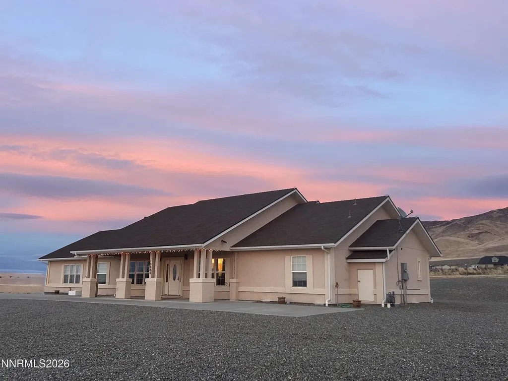 10805 Spur Winnemucca NV 89445
