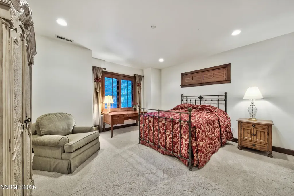 229 Five Creek Gardnerville NV 89460