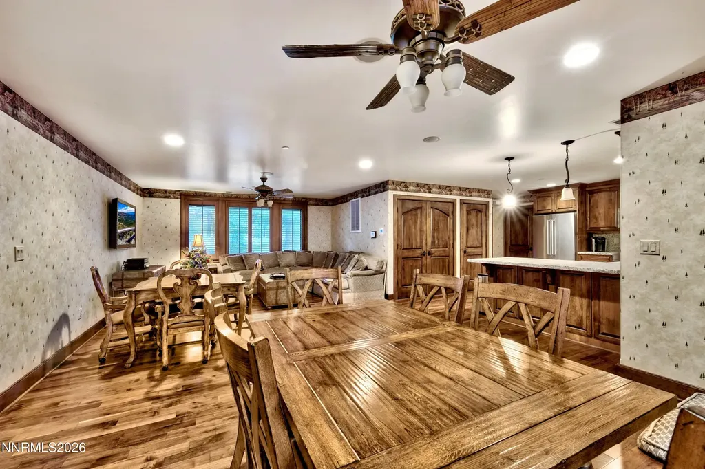 229 Five Creek Gardnerville NV 89460
