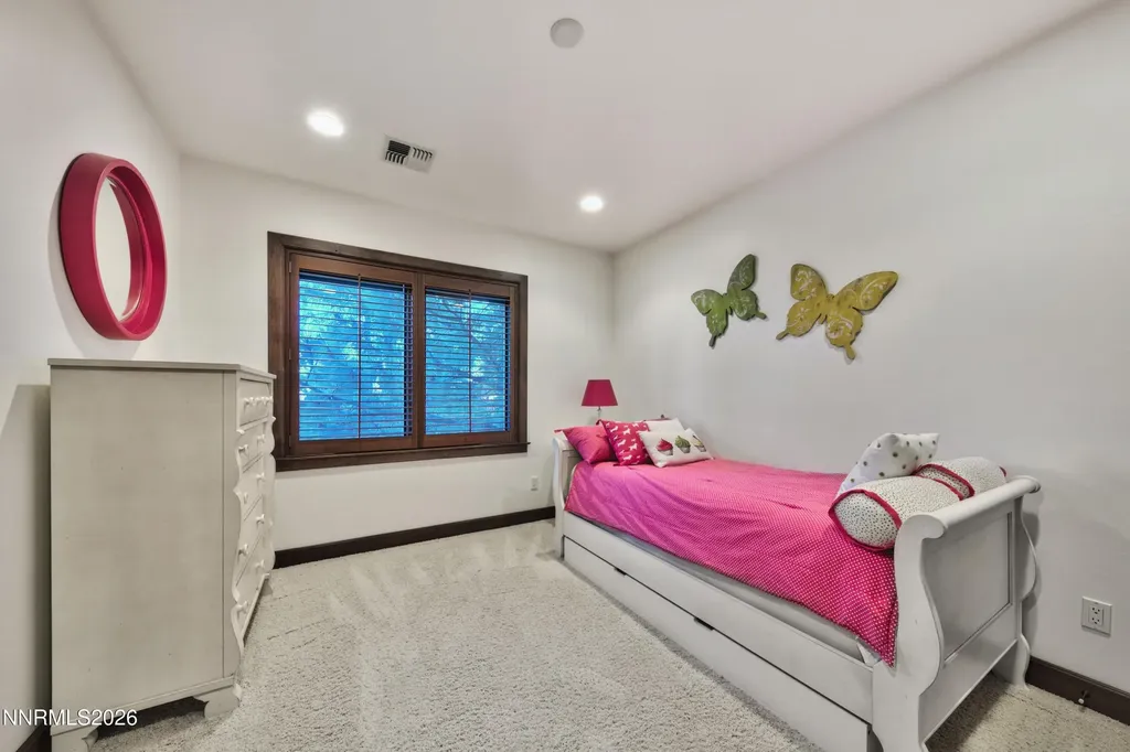 229 Five Creek Gardnerville NV 89460