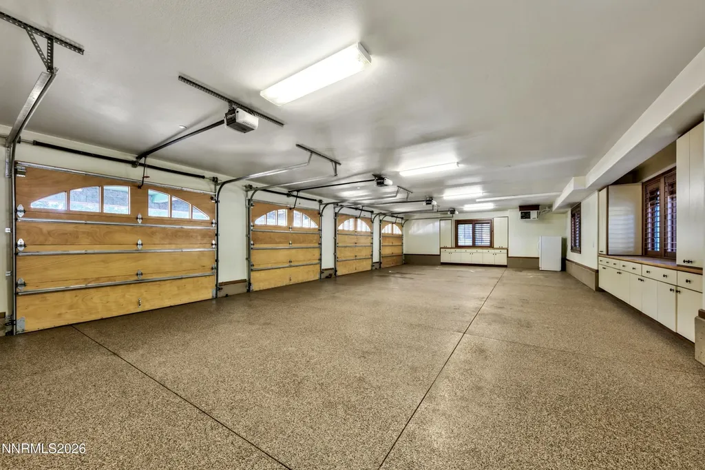 229 Five Creek Gardnerville NV 89460