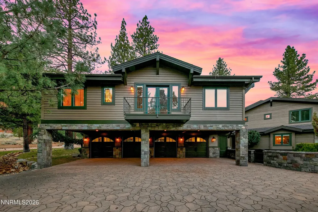 229 Five Creek Gardnerville NV 89460