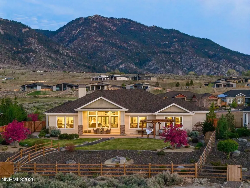2933 Promontory Genoa NV 89411