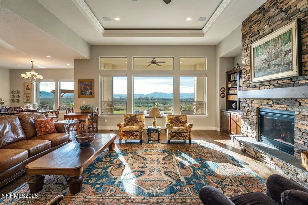 2933 Promontory Genoa NV 89411