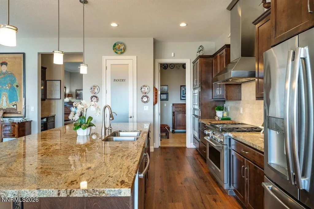2933 Promontory Genoa NV 89411
