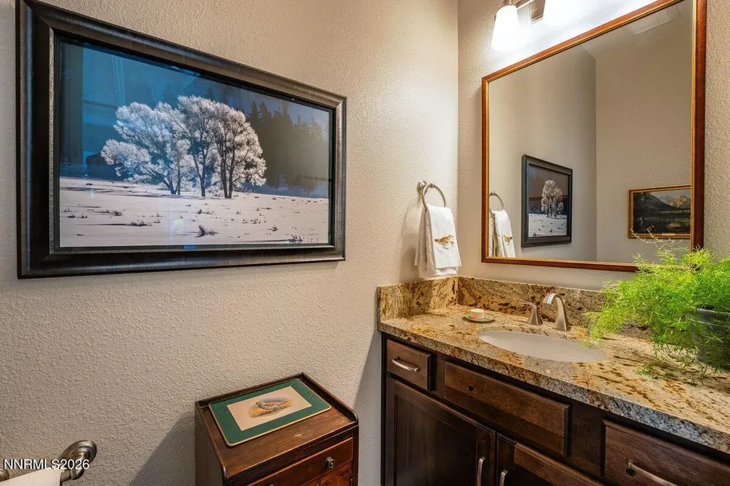 2933 Promontory Genoa NV 89411