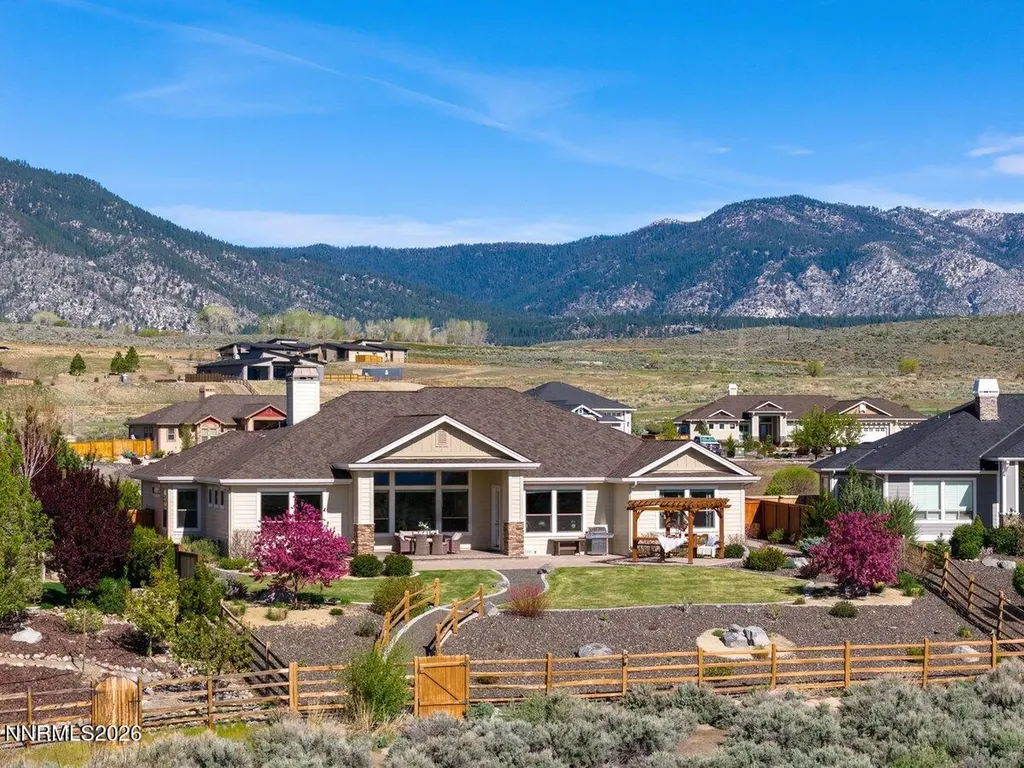 2933 Promontory Genoa NV 89411