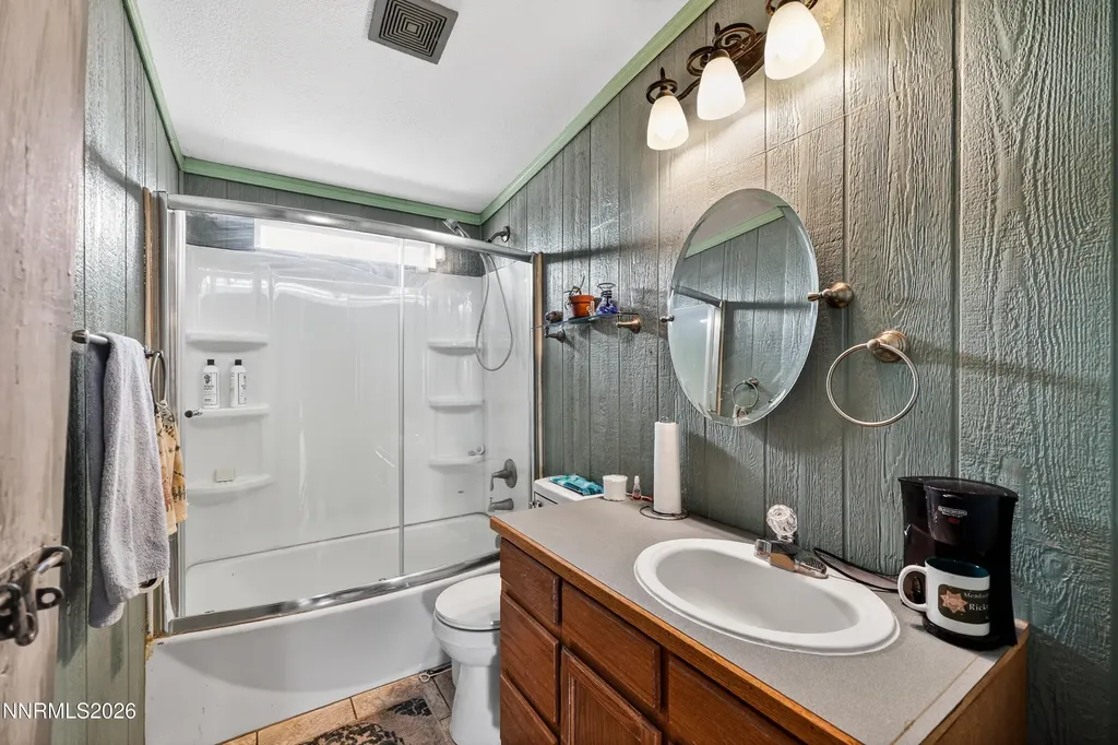 6877 Victor Fallon NV 89406
