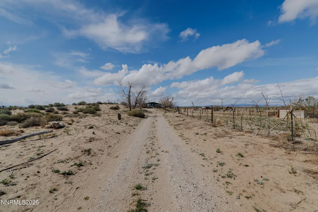 6877 Victor Fallon NV 89406