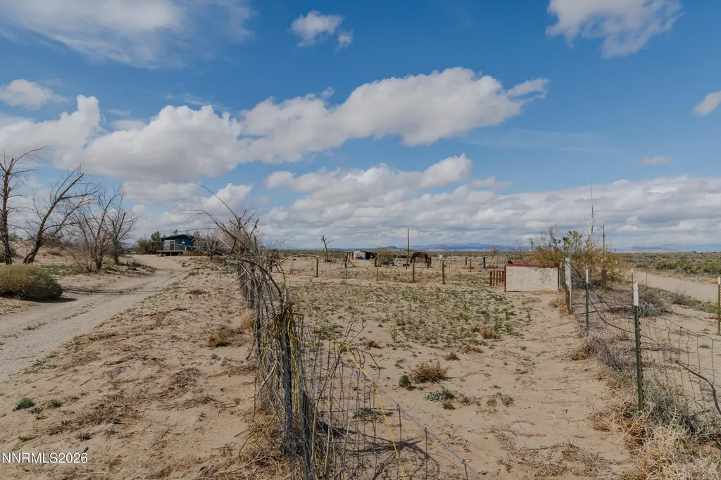 6877 Victor Fallon NV 89406