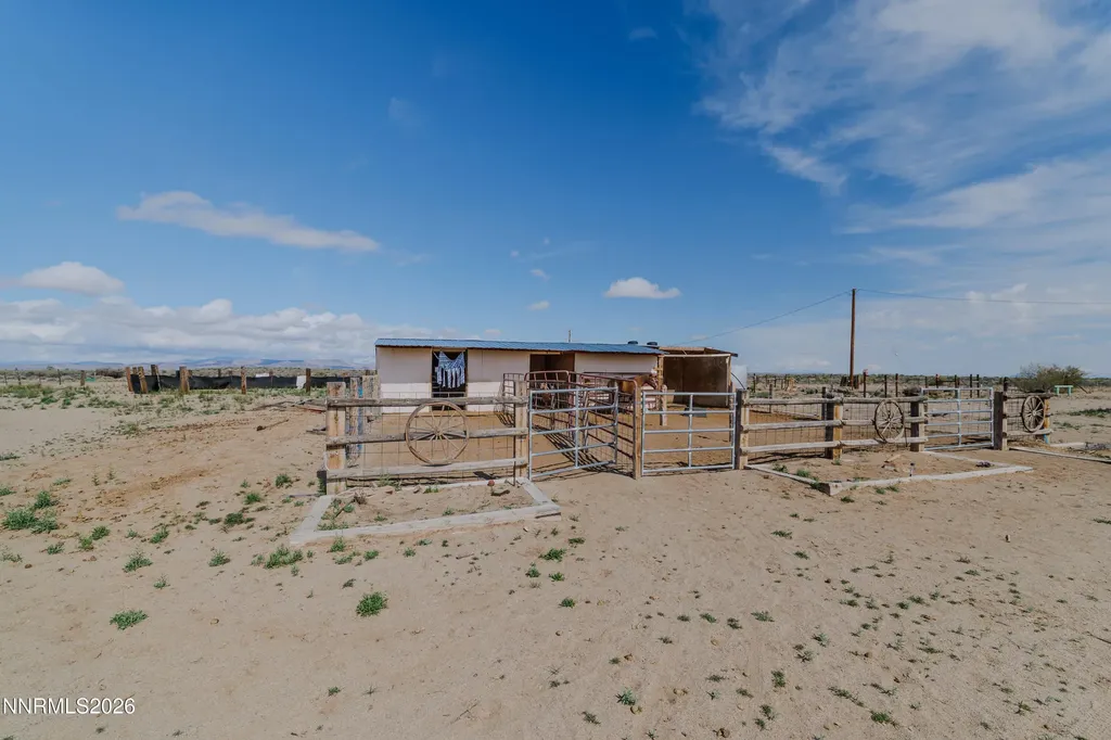 6877 Victor Fallon NV 89406