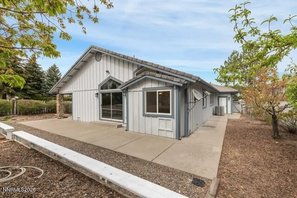 3618 Hemlock Reno NV 89509