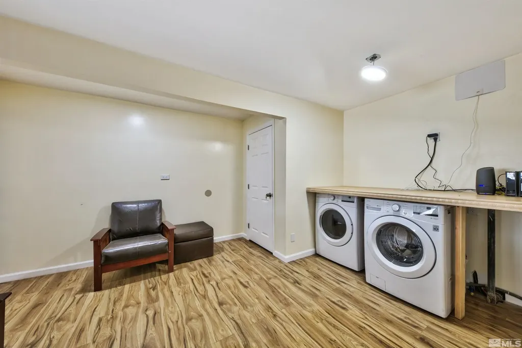 1515 Carson Carson City NV 89701
