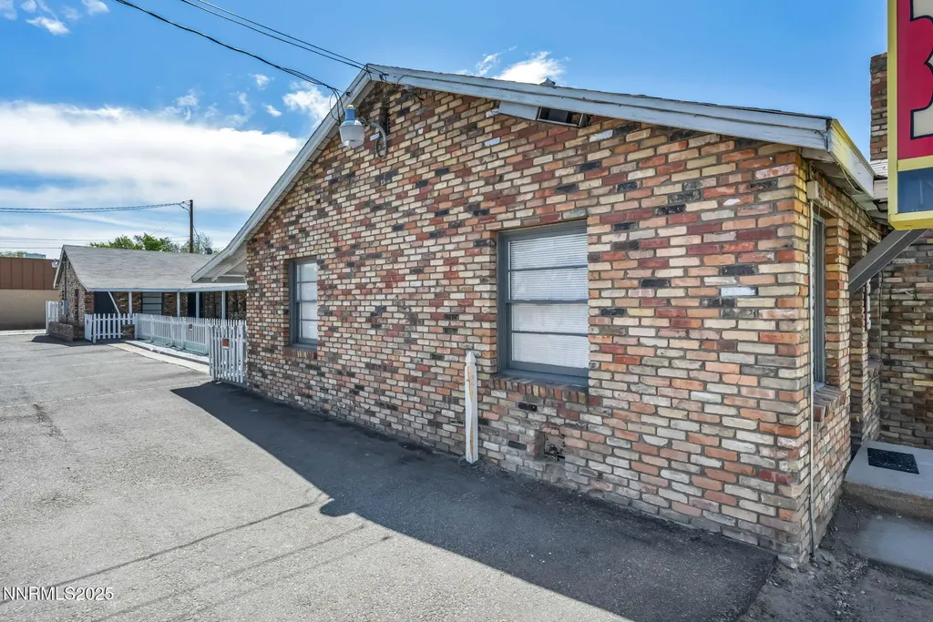 1515 Carson Carson City NV 89701