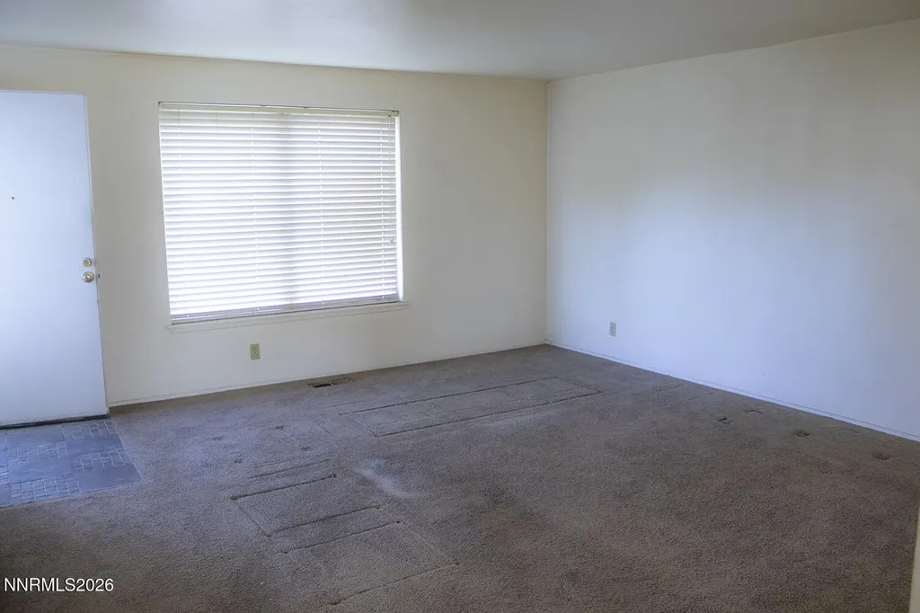 425 Spruce Fernley NV 89408
