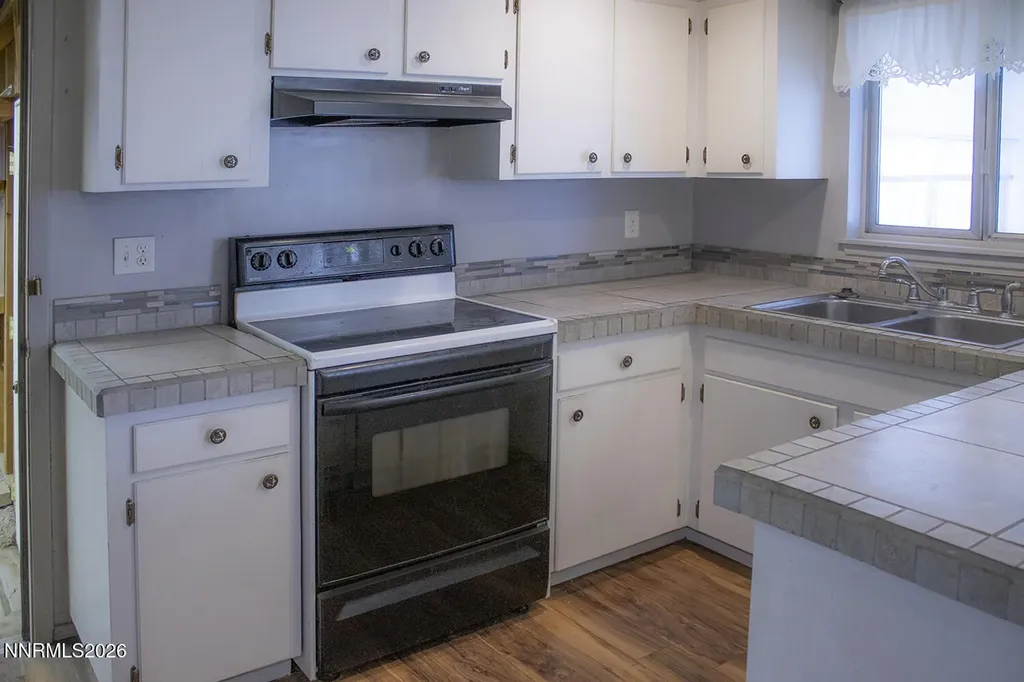 425 Spruce Fernley NV 89408