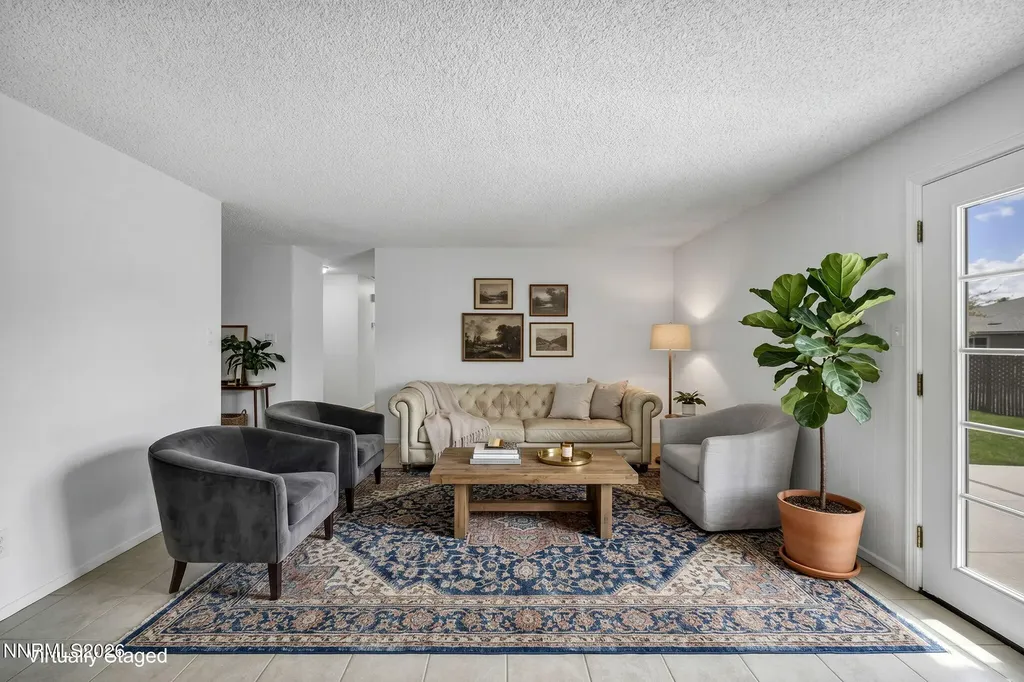 905 Long Carson City NV 89703