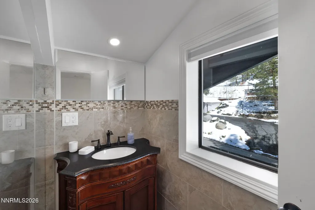 611 Jerry Zephyr Cove NV 89448