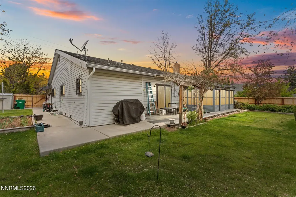 4960 Lakeside Reno NV 89509