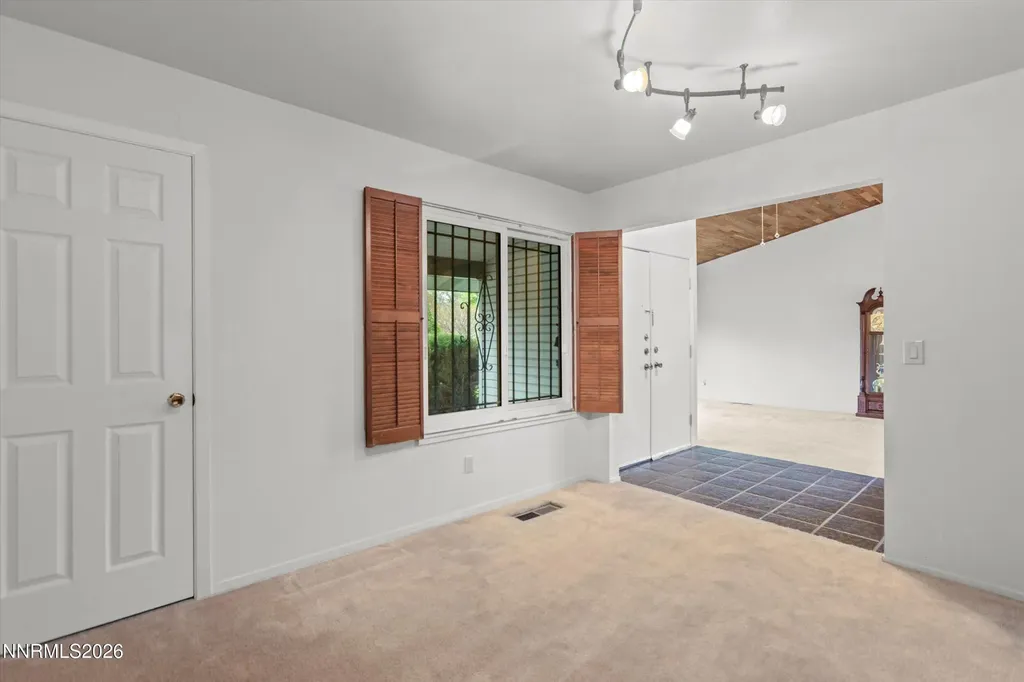 4960 Lakeside Reno NV 89509