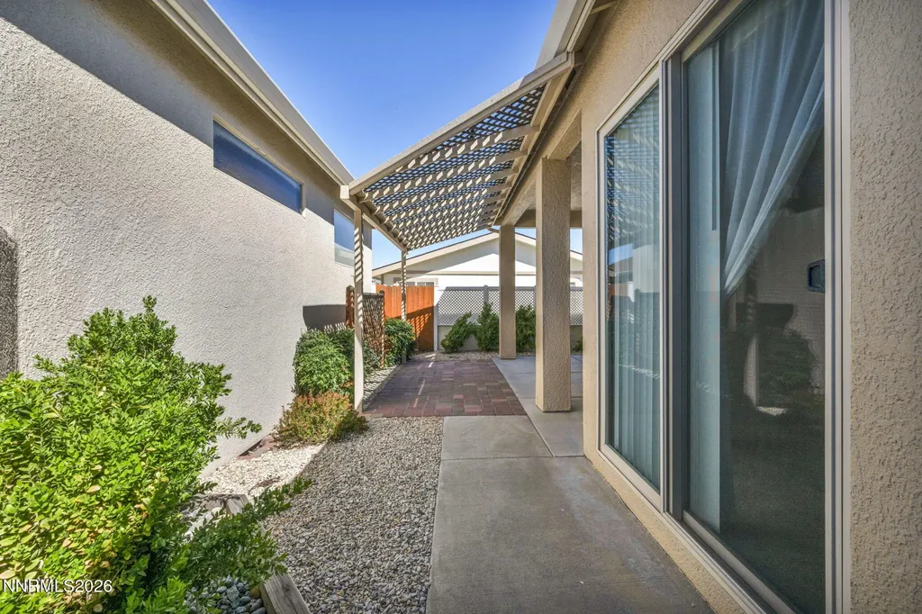 1110 Bandtail Carson City NV 89701