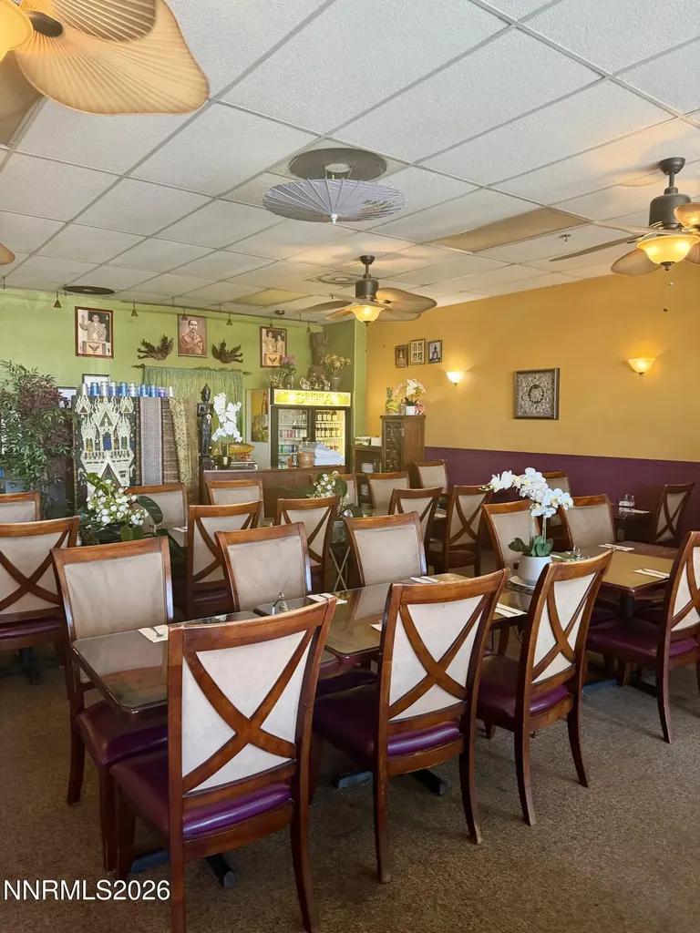 1332 Highway 395 Gardnerville NV 89410