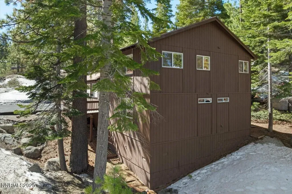 226 Benjamin Stateline NV 89449