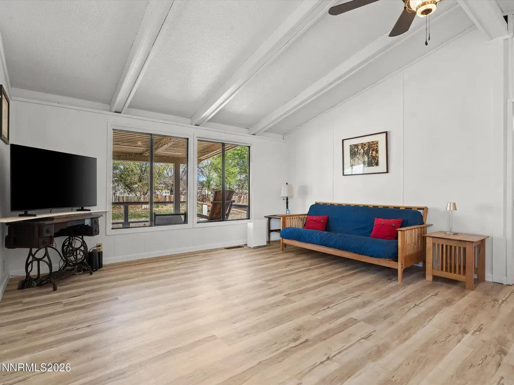 1185 Whipple Tree Fernley NV 89408
