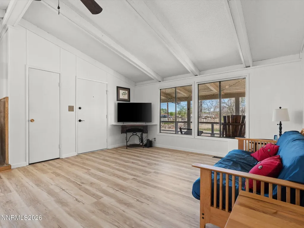 1185 Whipple Tree Fernley NV 89408