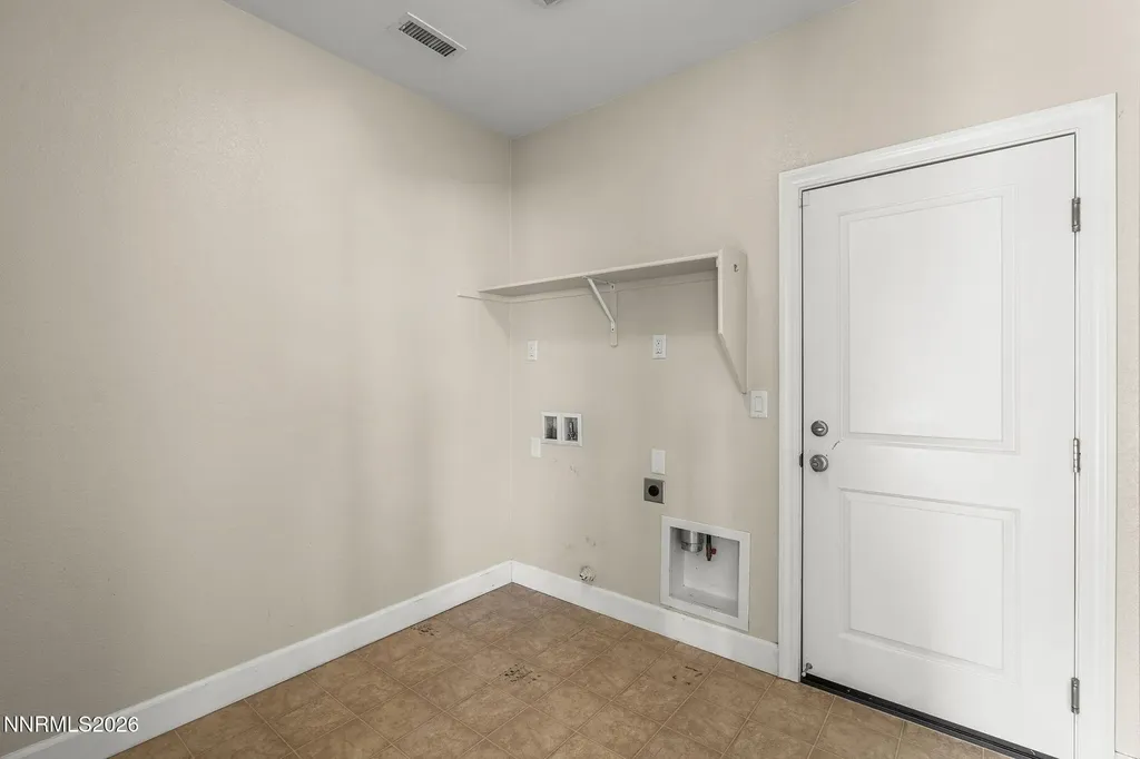 567 Beckwourth Reno NV 89506