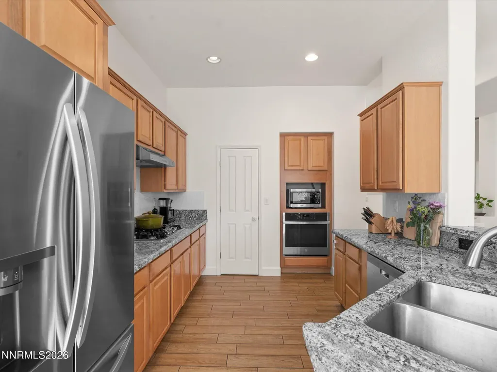 1123 Harbor Town Sparks NV 89436
