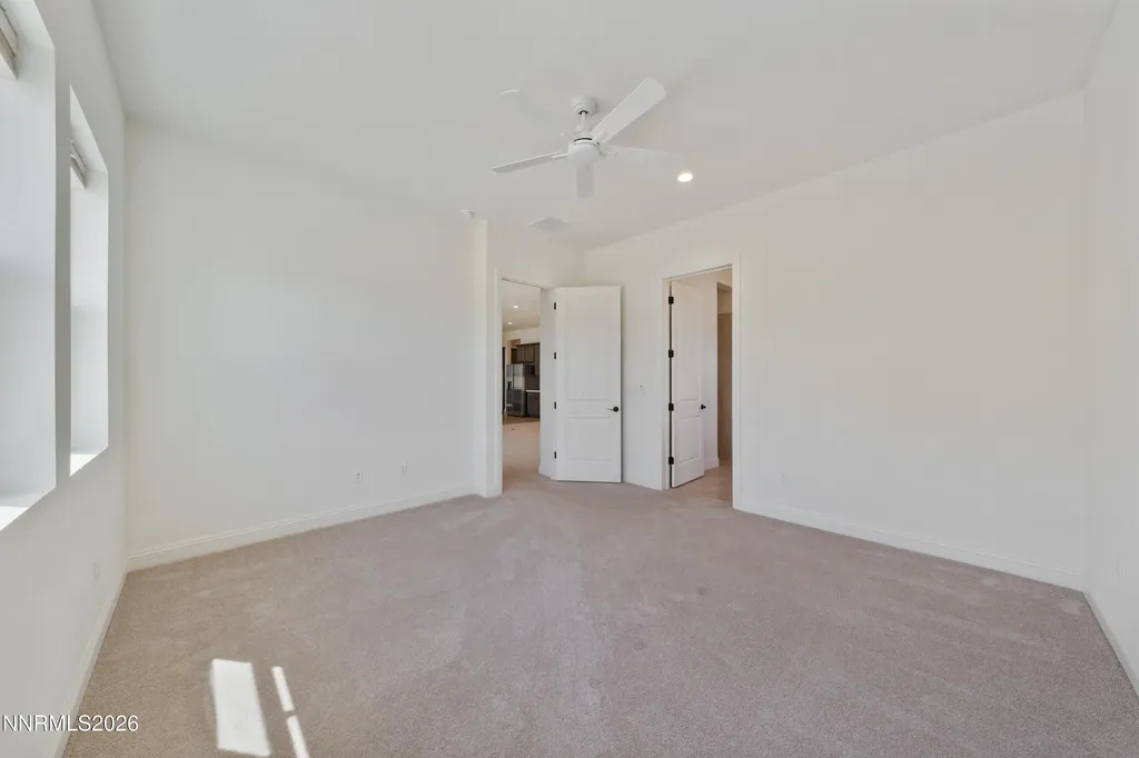 7494 Fallen Grove Sparks NV 89441