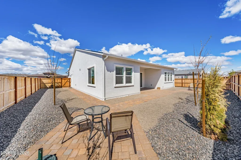 7494 Fallen Grove Sparks NV 89441