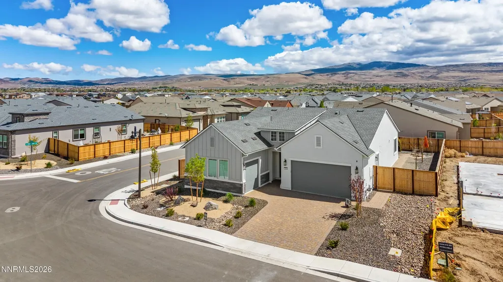 7494 Fallen Grove Sparks NV 89441