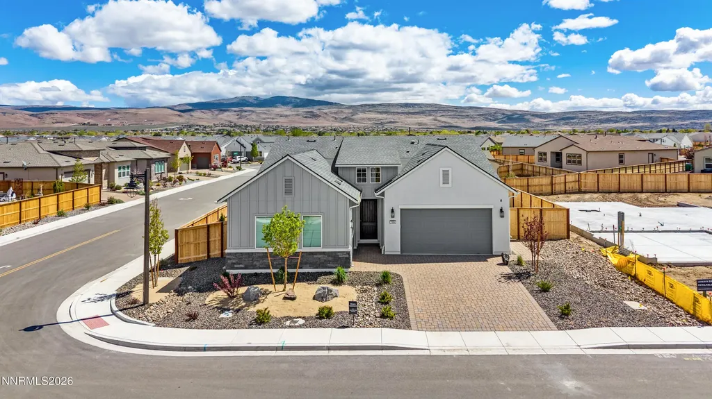 7494 Fallen Grove Sparks NV 89441