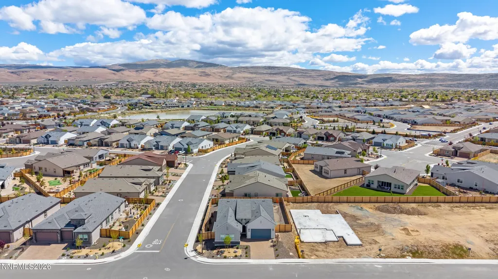 7494 Fallen Grove Sparks NV 89441