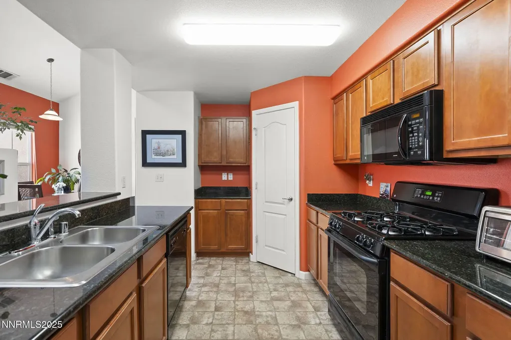 9050 Double R Reno NV 89521