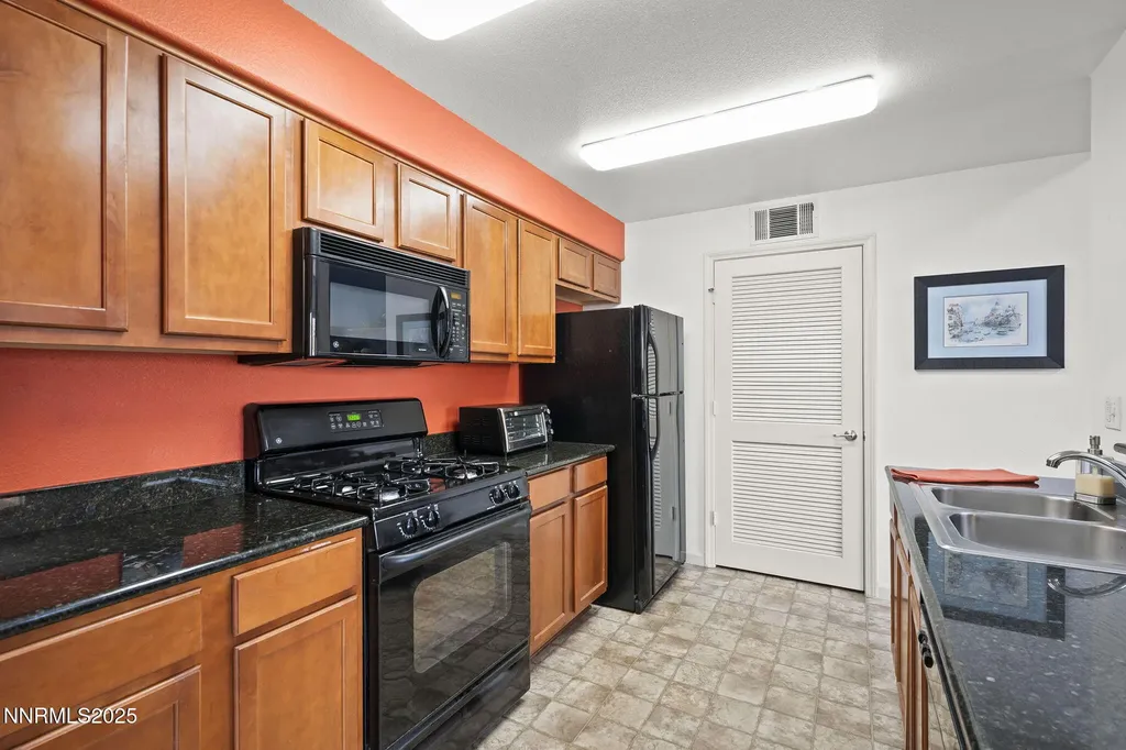 9050 Double R Reno NV 89521