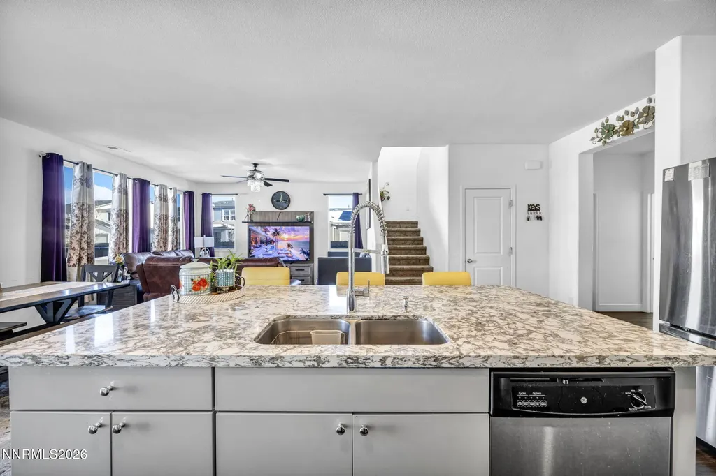 969 Estuary Reno NV 89506