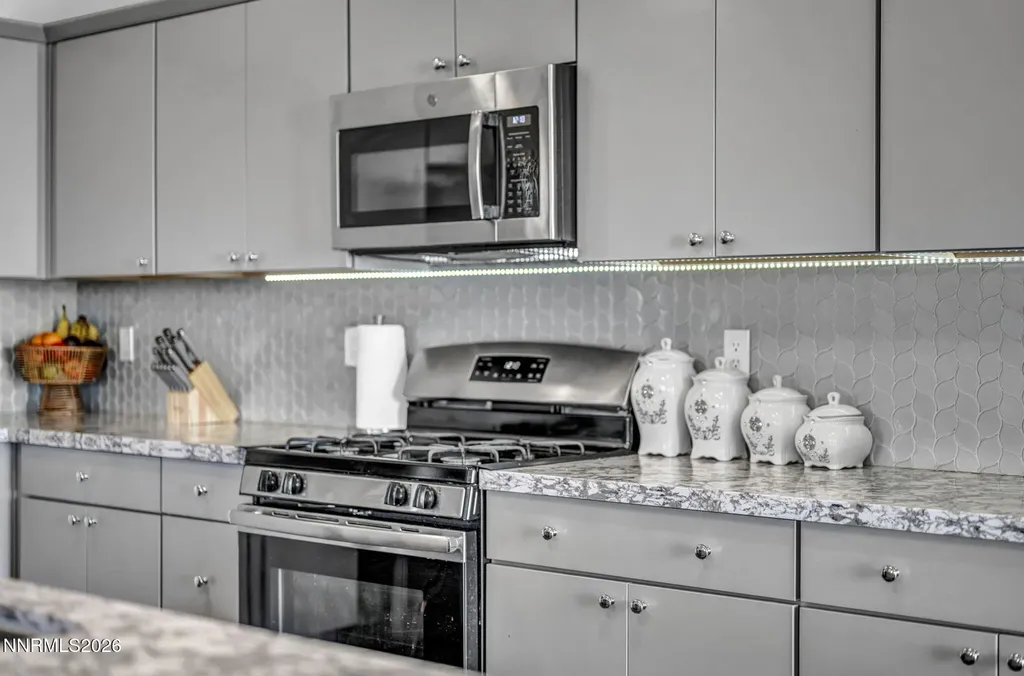 969 Estuary Reno NV 89506