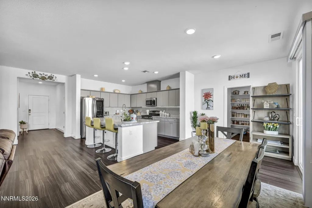 969 Estuary Reno NV 89506