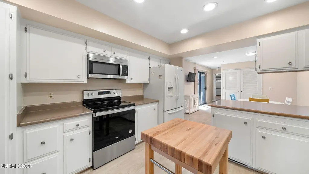 4920 Plumas Reno NV 89509