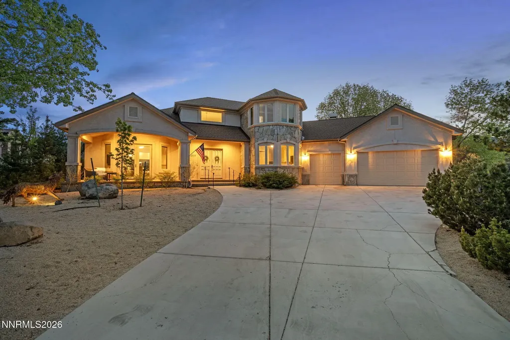 1215 Broken Feather Reno NV 89511